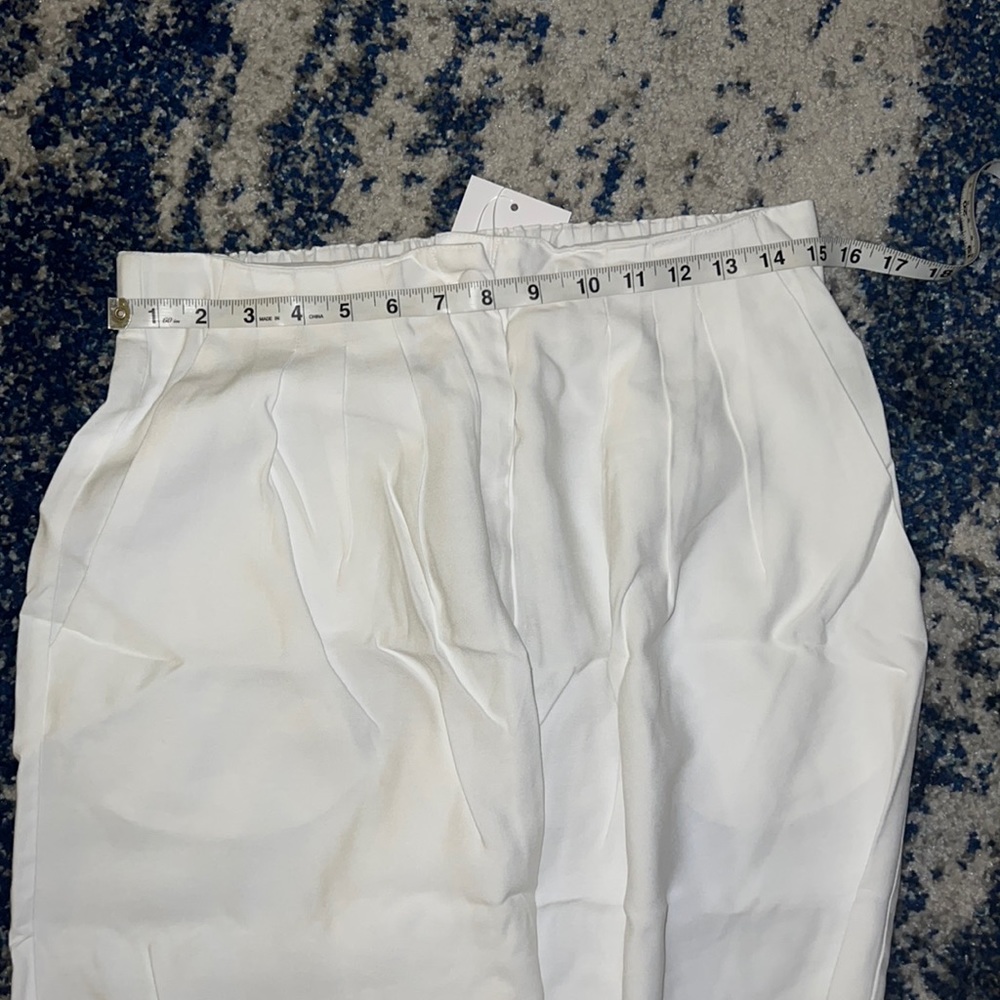 Bali Pant in White
Sabina Musayev LARGE - Picture 6 of 7